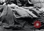 Immagine di Mauthausen camp vittime Mauthausen Austria, 1945, secondo 27 filmato di repertorio 65675029088