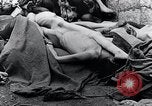 Immagine di Mauthausen camp vittime Mauthausen Austria, 1945, secondo 31 filmato di repertorio 65675029088