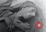 Immagine di Mauthausen camp vittime Mauthausen Austria, 1945, secondo 57 filmato di repertorio 65675029088
