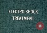 Immagine di Terapia shock per il soldato reclutati Washington DC USA, 1943, secondo 5 filmato di repertorio 65675029089