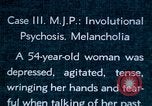 Immagine di Terapia shock per la donna che soffre di malinconia Washington DC USA, 1943, secondo 4 filmato di repertorio 65675029093