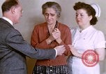 Immagine di Terapia shock per la donna che soffre di malinconia Washington DC USA, 1943, secondo 55 filmato di repertorio 65675029093