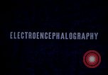 Image électroencéphalographie Washington DC USA, 1943, de la seconde 3 séquences d'archives historiques vidéo 65675029097