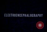 Image électroencéphalographie Washington DC USA, 1943, de la seconde 4 séquences d'archives historiques vidéo 65675029097