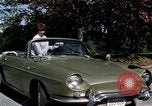 Immagine di nightclub degli anni '60 United States USA, 1964, secondo 35 filmato di repertorio 65675029099