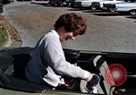 Immagine di nightclub degli anni '60 United States USA, 1964, secondo 44 filmato di repertorio 65675029099