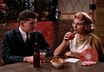 Immagine di Il consumo di alcool United States USA, 1964, secondo 52 filmato di repertorio 65675029100