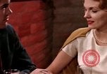 Immagine di Mangiare e bere United States USA, 1964, secondo 21 filmato di repertorio 65675029101