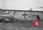 Standbild deutsche Flugzeuge Wrack Colomiers Frankreich, 1947, aus Sekunde 19 historischem Filmmaterial Videoclip 65675029116