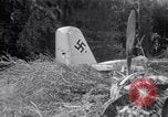 Standbild deutsche Flugzeuge Wrack Colomiers Frankreich, 1947, aus Sekunde 34 historischem Filmmaterial Videoclip 65675029116