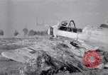 Standbild deutsche Flugzeuge Wrack Colomiers Frankreich, 1947, aus Sekunde 61 historischem Filmmaterial Videoclip 65675029116