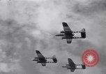 Standbild Bildung von P-61s Colomiers Frankreich, 1947, aus Sekunde 26 historischem Filmmaterial Videoclip 65675029119