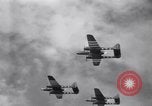 Standbild Bildung von P-61s Colomiers Frankreich, 1947, aus Sekunde 27 historischem Filmmaterial Videoclip 65675029119