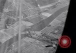 Standbild Bildung von P-61s Colomiers Frankreich, 1947, aus Sekunde 52 historischem Filmmaterial Videoclip 65675029119
