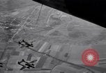Standbild Bildung von P-61s Colomiers Frankreich, 1947, aus Sekunde 53 historischem Filmmaterial Videoclip 65675029119