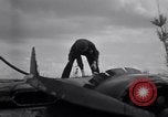 Standbild tanken P-61 Colomiers Frankreich, 1944, aus Sekunde 11 historischem Filmmaterial Videoclip 65675029126