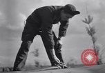 Standbild tanken P-61 Colomiers Frankreich, 1944, aus Sekunde 25 historischem Filmmaterial Videoclip 65675029126