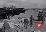 Standbild USA P-61 Colomiers Frankreich, 1944, aus Sekunde 14 historischem Filmmaterial Videoclip 65675029127