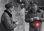 Immagine di Razione di uova e arance Colomiers Francia, 1944, secondo 26 filmato di repertorio 65675029129