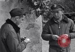 Immagine di Razione di uova e arance Colomiers Francia, 1944, secondo 29 filmato di repertorio 65675029129