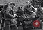 Immagine di Razione di uova e arance Colomiers Francia, 1944, secondo 51 filmato di repertorio 65675029129