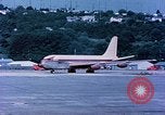 Immagine di KC-135 parti California United States USA, 1957, secondo 25 filmato di repertorio 65675029131