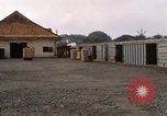 Standbild Gabelstapler Saigon Vietnam, 1967, aus Sekunde 17 historischem Filmmaterial Videoclip 65675029136