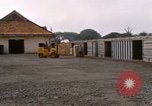Standbild Gabelstapler Saigon Vietnam, 1967, aus Sekunde 26 historischem Filmmaterial Videoclip 65675029136