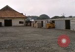 Standbild Gabelstapler Saigon Vietnam, 1967, aus Sekunde 35 historischem Filmmaterial Videoclip 65675029136
