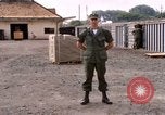 Standbild amerikanischer Offizier Saigon Vietnam, 1967, aus Sekunde 54 historischem Filmmaterial Videoclip 65675029137