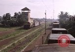 Standbild gepanzerten Zug Saigon Vietnam, 1967, aus Sekunde 16 historischem Filmmaterial Videoclip 65675029140