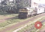 Standbild gepanzerten Zug Saigon Vietnam, 1967, aus Sekunde 17 historischem Filmmaterial Videoclip 65675029140