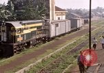 Standbild gepanzerten Zug Saigon Vietnam, 1967, aus Sekunde 27 historischem Filmmaterial Videoclip 65675029140