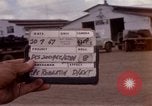 Standbild entladen liefert Saigon Vietnam, 1967, aus Sekunde 8 historischem Filmmaterial Videoclip 65675029141