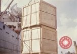 Standbild entladen liefert Saigon Vietnam, 1967, aus Sekunde 45 historischem Filmmaterial Videoclip 65675029141