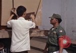 Image stencil caisses d'alimentation Saigon Vietnam, 1967, de la seconde 39 séquences d'archives historiques vidéo 65675029143