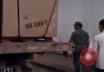 Image stencil caisses d'alimentation Saigon Vietnam, 1967, de la seconde 48 séquences d'archives historiques vidéo 65675029143
