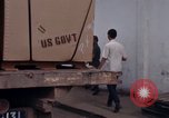Image stencil caisses d'alimentation Saigon Vietnam, 1967, de la seconde 51 séquences d'archives historiques vidéo 65675029143