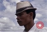 Immagine di Carico-scarico dei materiali di consumo Saigon Vietnam, 1967, secondo 28 filmato di repertorio 65675029144