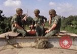 Standbild gepanzerten Railroad train Dian Vietnam, 1967, aus Sekunde 26 historischem Filmmaterial Videoclip 65675029145
