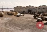 Standbild laden Cargo Saigon Vietnam, 1967, aus Sekunde 13 historischem Filmmaterial Videoclip 65675029148