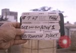Image du déchargement de marchandises Saigon Vietnam, 1967, de la seconde 43 séquences d'archives historiques vidéo 65675029150