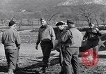 Immagine di Generale americano Mark Wayne Clark Prata Italia, 1944, secondo 5 filmato di repertorio 65675029154