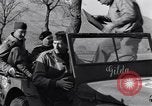 Immagine di Generale americano Mark Wayne Clark Prata Italia, 1944, secondo 19 filmato di repertorio 65675029154