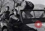 Immagine di Generale americano Mark Wayne Clark Prata Italia, 1944, secondo 20 filmato di repertorio 65675029154