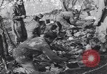 Immagine di Ispezione dell'equipaggiamento Prata Italia, 1944, secondo 1 filmato di repertorio 65675029156