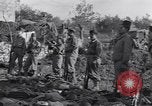 Immagine di Ispezione dell'equipaggiamento Prata Italia, 1944, secondo 19 filmato di repertorio 65675029156