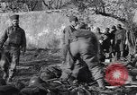 Immagine di Ispezione dell'equipaggiamento Prata Italia, 1944, secondo 45 filmato di repertorio 65675029156