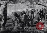 Immagine di Ispezione dell'equipaggiamento Prata Italia, 1944, secondo 49 filmato di repertorio 65675029156
