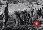 Immagine di Ispezione dell'equipaggiamento Prata Italia, 1944, secondo 51 filmato di repertorio 65675029156